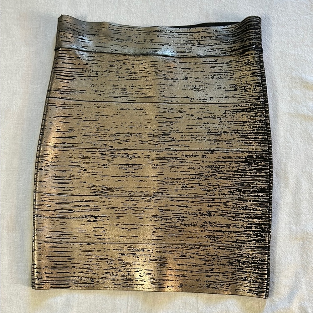 BCBG Max Azria Josie Pull On Gunmetal Foil Power Bandage Skirt